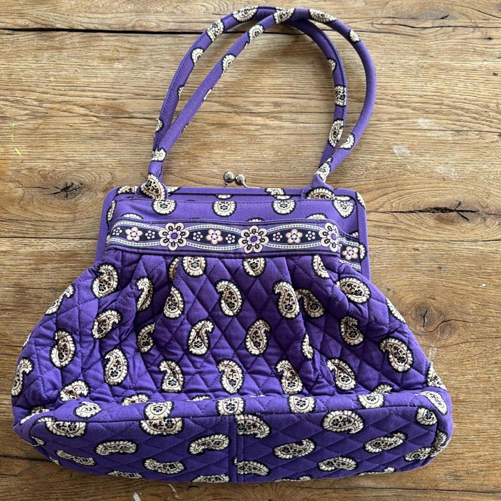 Vera Bradley, vintage purse/satchel.  Quilted beautiful floral Paisley pattern.